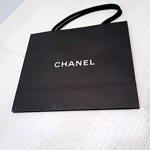 Rare Brand New CHANEL Black MINI Paper Shopping/Tote Gift Bag 7.5"x8.75"x3.5"